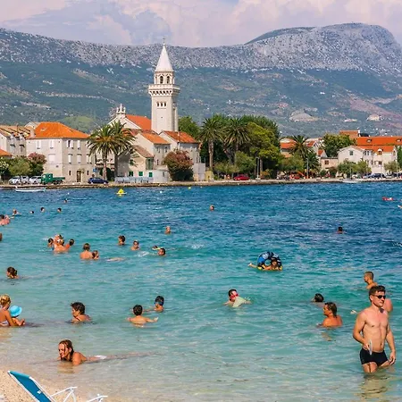 Дом отдыха Family Friendly House With A Swimming Pool Kastel Novi, Kastela - 16199 Кастель-Нови