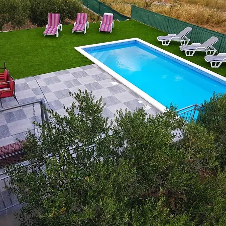 Family Friendly House With A Swimming Pool Kastel Novi, Kastela - 16199